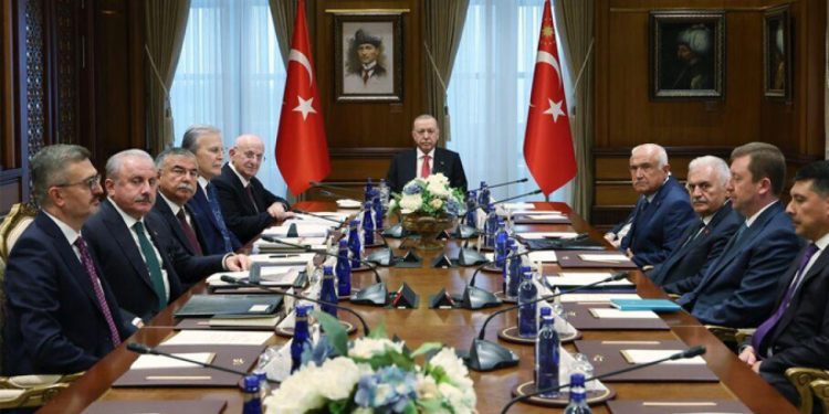 Yüksek İstişare Kurulu toplantısı Erdoğan başkanlığında yapıldı